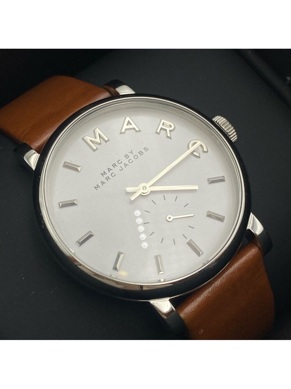 Marc Jacobs Women's MBM1265 Baker Analog White Quartz Watch Brown Leather